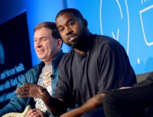 K﻿anye West’in Twitter ve Instagram hesapları kilitlendi