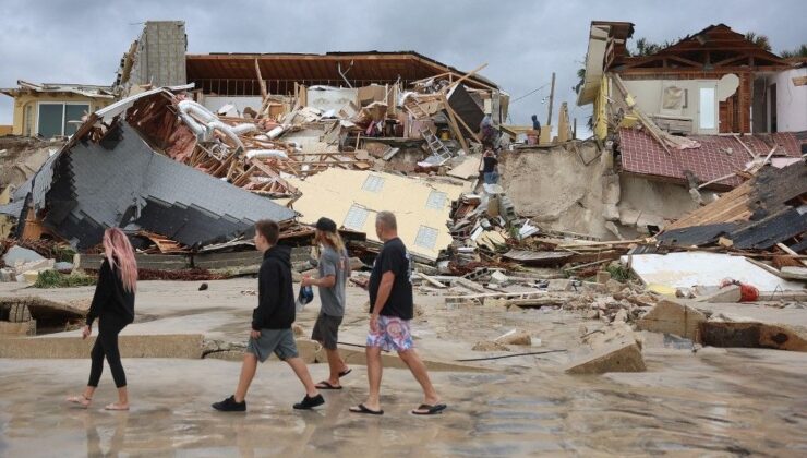 ABD’nin Florida eyaletindeki Nicole Kasırgası’nda 2 kişi hayatını kaybetti