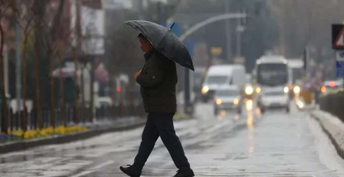 Meteoroloji Uyarıyor: İstanbul ve Karadeniz İçin Önlemler